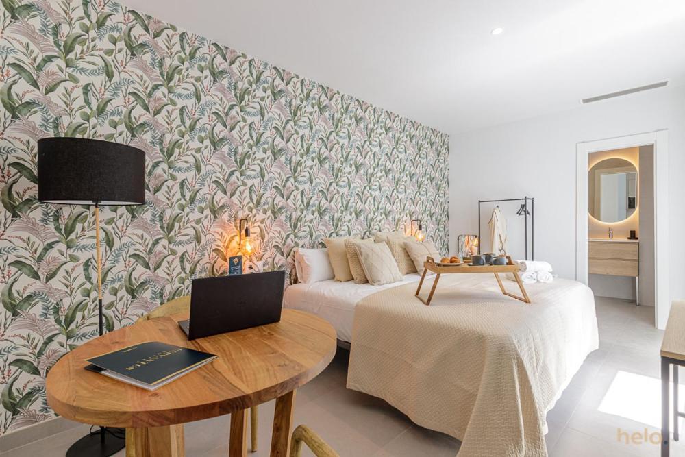 Cervantes Suites Малага Экстерьер фото