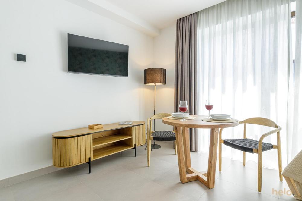 Cervantes Suites Малага Экстерьер фото