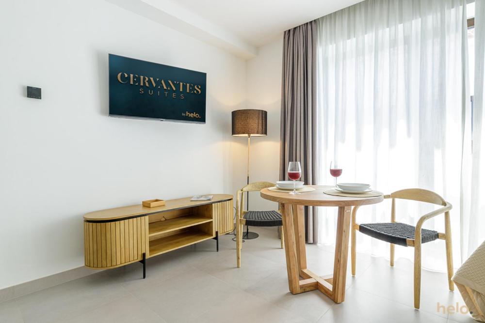 Cervantes Suites Малага Экстерьер фото