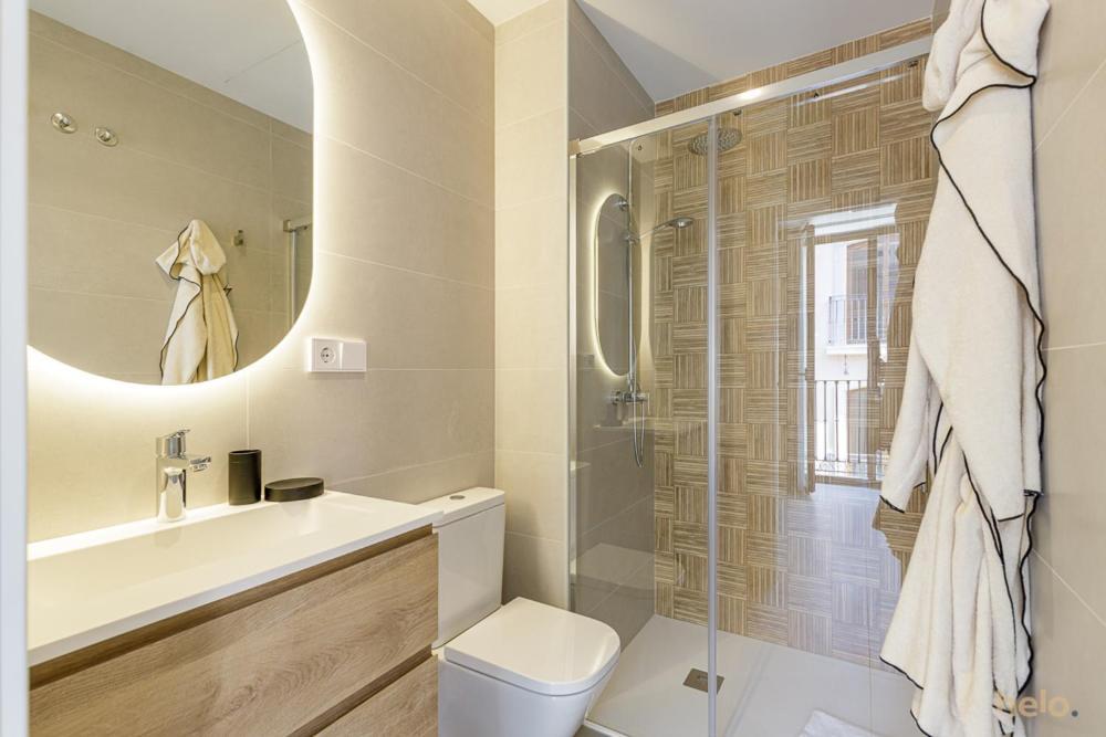 Cervantes Suites Малага Экстерьер фото
